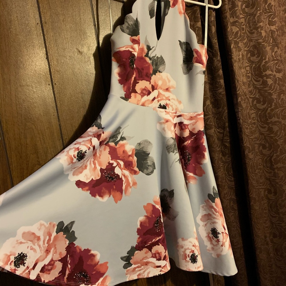Floral City Triangles dress w/ scalloped neckline
